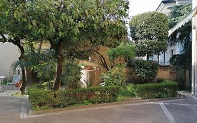 Hotel Giardino Degli Aranci  3*